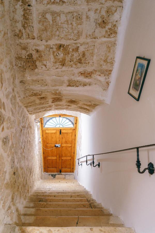 Corte Pietrantica - Charming Rooms & Suites Джовинаццо Экстерьер фото